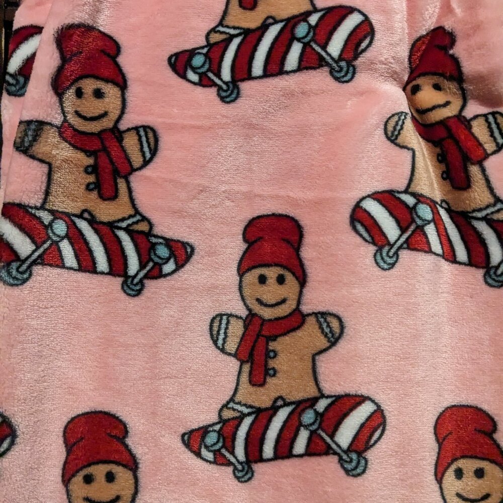 Skateboarding Gingerbread Oversized Velvet Plush Throw Blanket Christmas Holiday